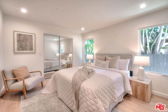 2529 W 73rd Street, Los Angeles, CA 90043