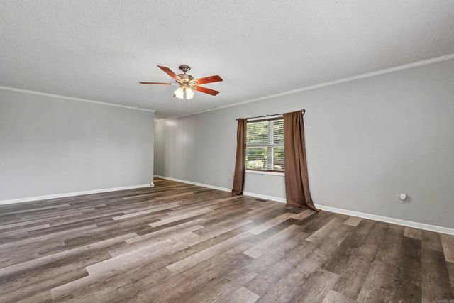 2354 Thunderbird Loop, Traskwood, AR 72167