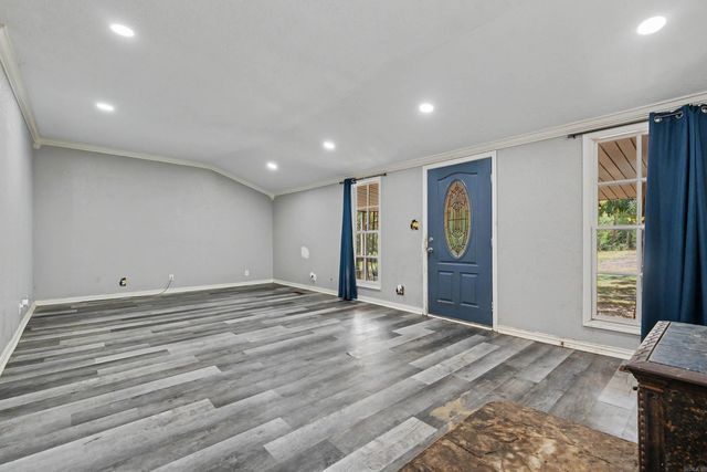 2354 Thunderbird Loop, Traskwood, AR 72167