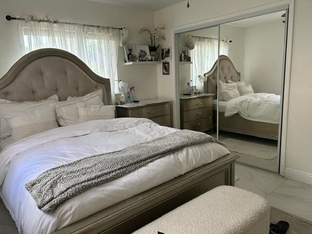 6800 SIMMS Street, Hollywood, FL 33024