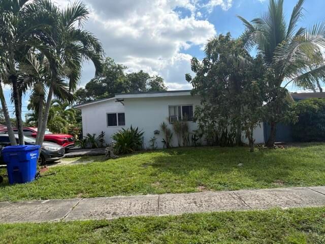 6800 SIMMS Street, Hollywood, FL 33024