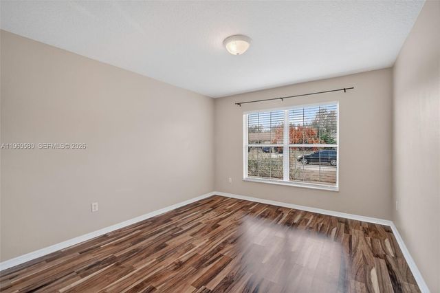 6762 NW Daffodil Ln, Port St. Lucie, FL 34983