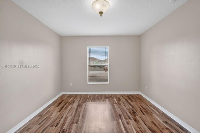 6762 NW Daffodil Ln, Port St. Lucie, FL 34983