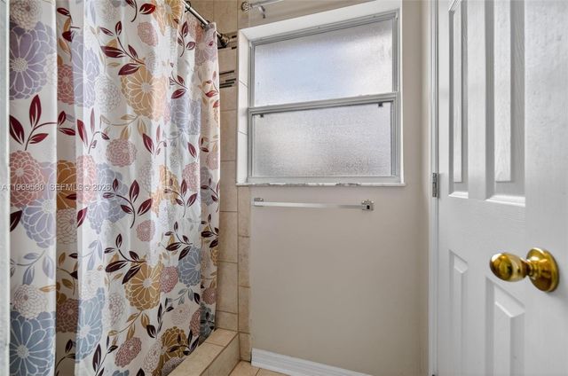 6762 NW Daffodil Ln, Port St. Lucie, FL 34983