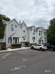 925 Oronoke Road 31C, Waterbury, CT 06708