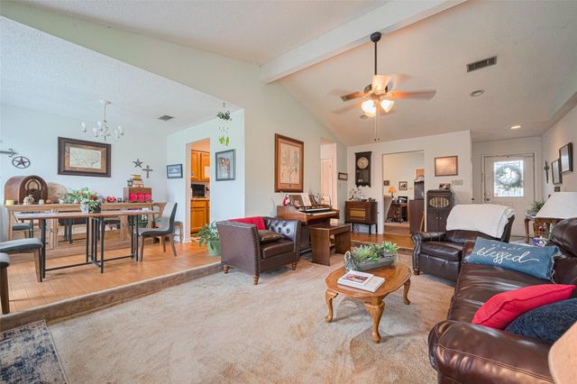 1805 Willow Bend Road, Wharton, TX 77488