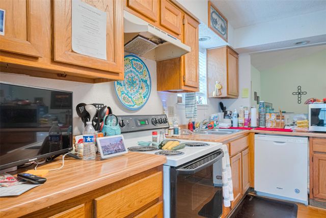 1805 Willow Bend Road, Wharton, TX 77488