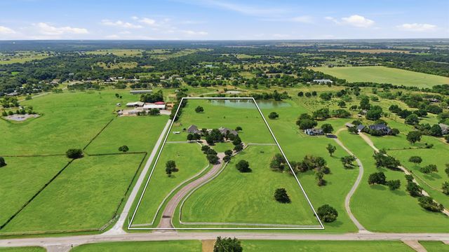 3112 Harris Street, Gainesville, TX 76240