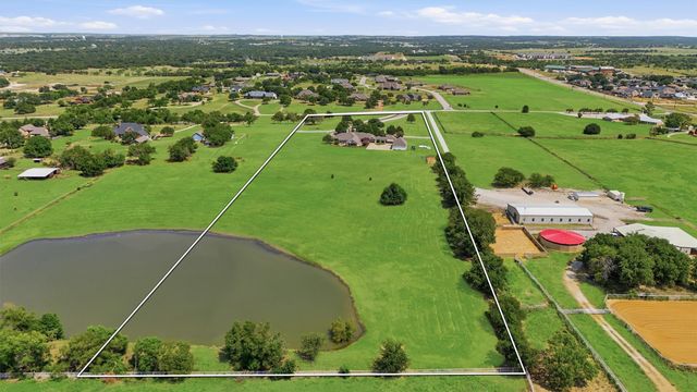 3112 Harris Street, Gainesville, TX 76240