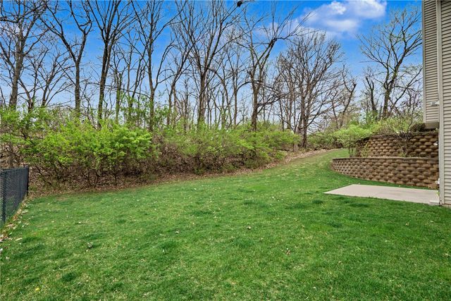 3241 Cedar River Court NE, Cedar Rapids, IA 52411