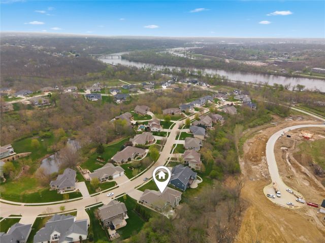3241 Cedar River Court NE, Cedar Rapids, IA 52411