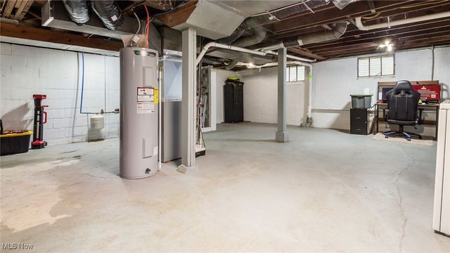 1825 Euclid Ave, Zanesville, OH 43701