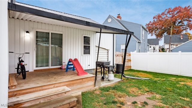 1825 Euclid Ave, Zanesville, OH 43701