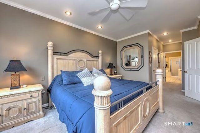 11 Priorwood Gardens 11, Cromwell, CT 06416