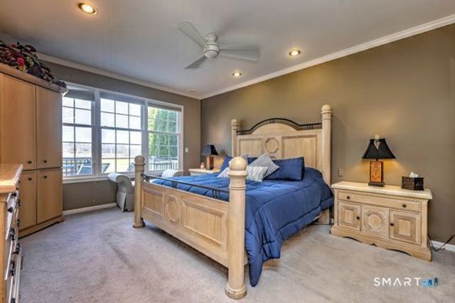 11 Priorwood Gardens 11, Cromwell, CT 06416