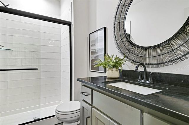 17717 Knox Street, Overland Park, KS 66221