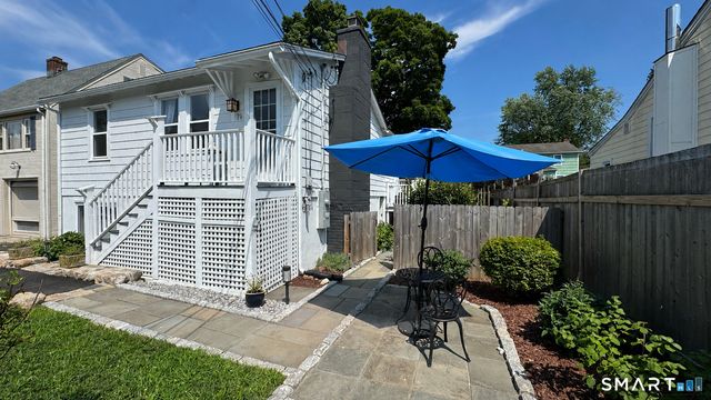19 Hale Street 1, Westport, CT 06880