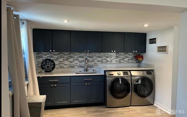 42 Albert Drive, Sayreville, NJ 08859