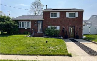 42 Albert Drive, Sayreville, NJ 08859