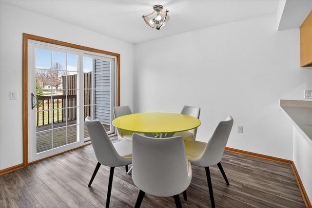 213 N Musket Ridge Drive, Sun Prairie, WI 53590