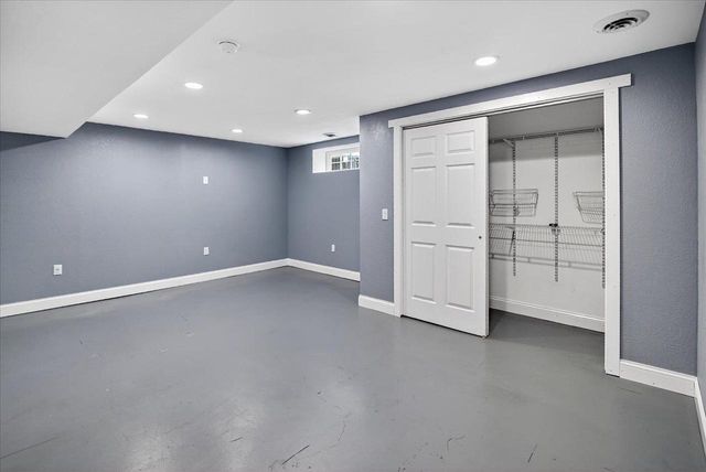 213 N Musket Ridge Drive, Sun Prairie, WI 53590