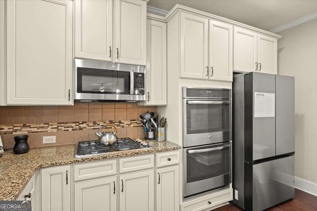 5472 Heatherbrooke Drive NW, Acworth, GA 30101