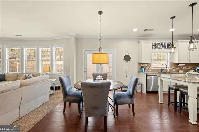 5472 Heatherbrooke Drive NW, Acworth, GA 30101