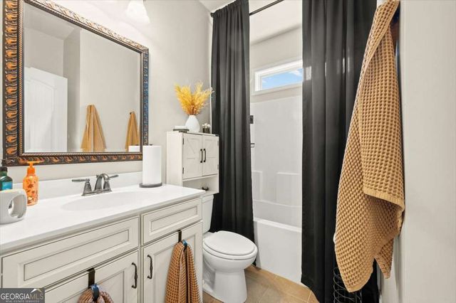 5472 Heatherbrooke Drive NW, Acworth, GA 30101