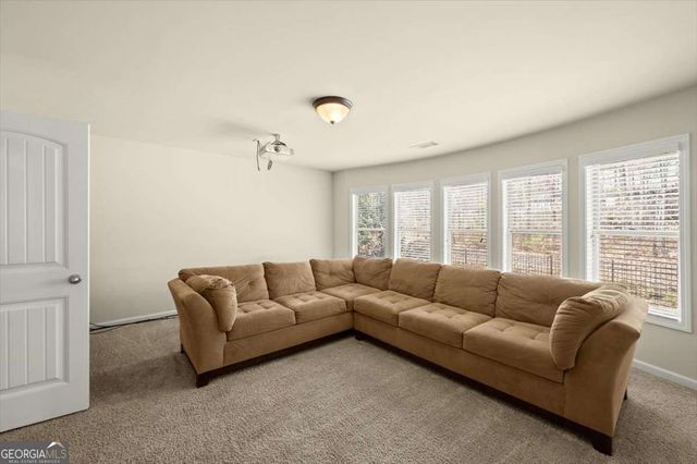 5472 Heatherbrooke Drive NW, Acworth, GA 30101