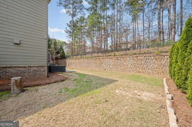 5472 Heatherbrooke Drive NW, Acworth, GA 30101