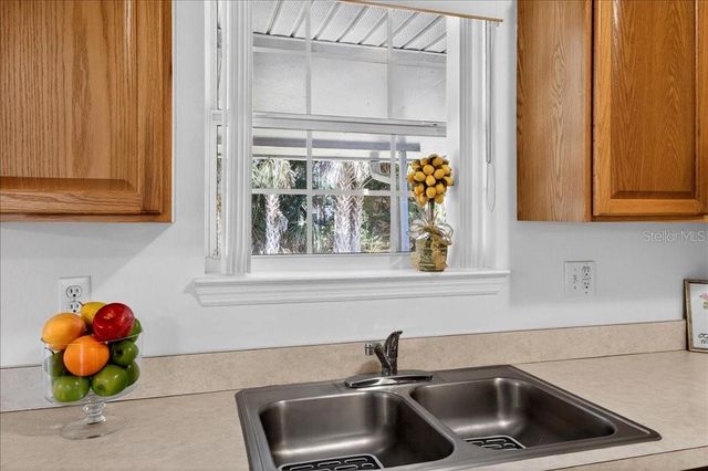 94 WHITTINGTON DRIVE, Palm Coast, FL 32164