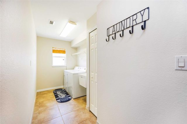 2455 JACOBY CIRCLE, North Port, FL 34288