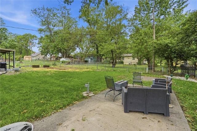 1922 Osage Street, Leavenworth, KS 66048