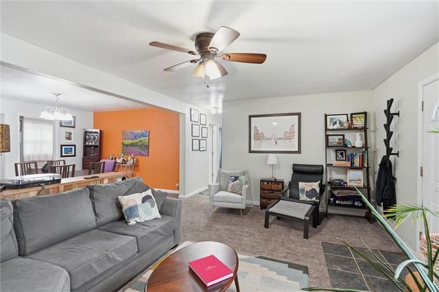 1922 Osage Street, Leavenworth, KS 66048