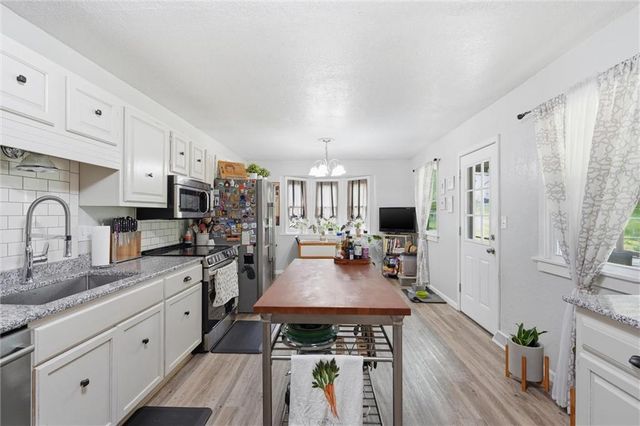 1922 Osage Street, Leavenworth, KS 66048