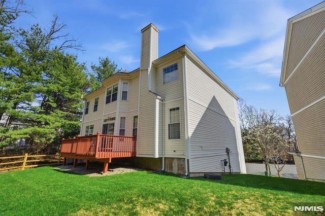1 Skytop Ridge, Oakland, NJ 07436