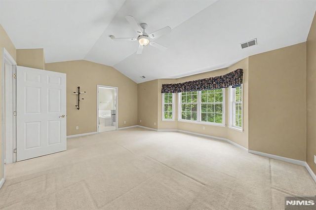 1 Skytop Ridge, Oakland, NJ 07436