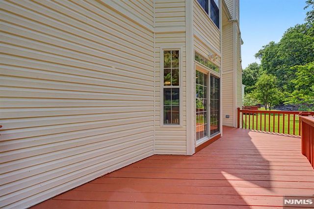 1 Skytop Ridge, Oakland, NJ 07436