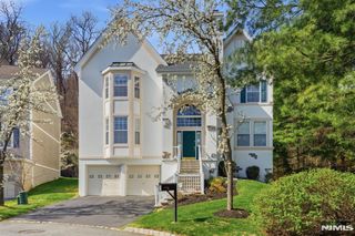 1 Skytop Ridge, Oakland, NJ 07436