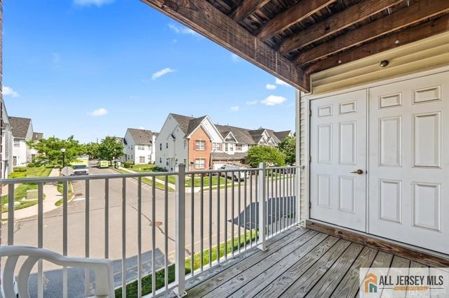 726 Cedar Court 726, New Brunswick, NJ 08901
