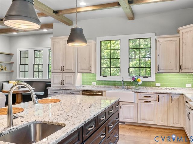 16131 Binley Rd, Midlothian, VA 23112