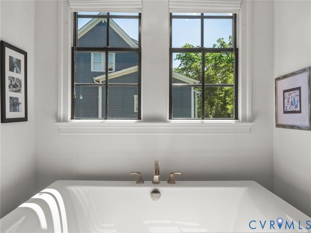 16131 Binley Rd, Midlothian, VA 23112
