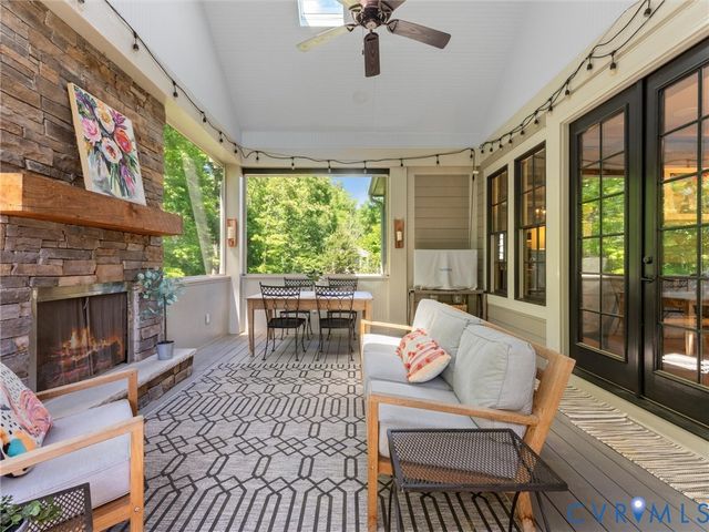 16131 Binley Rd, Midlothian, VA 23112
