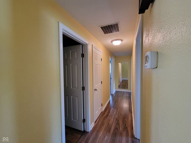 1452 Stadium Drive, Seymour, IN 47274