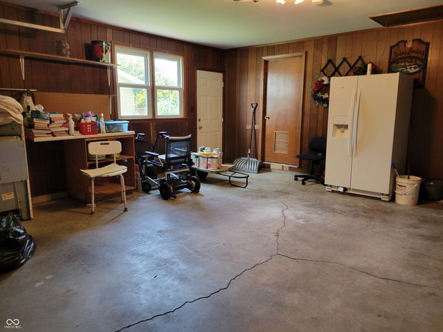 1452 Stadium Drive, Seymour, IN 47274