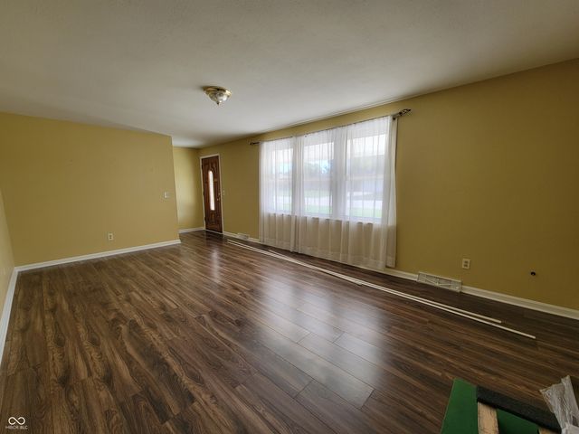 1452 Stadium Drive, Seymour, IN 47274