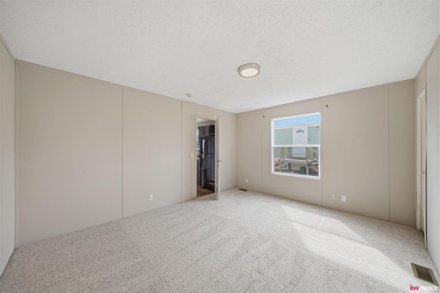 3709 NW Ebony Court, Lincoln, NE 68521