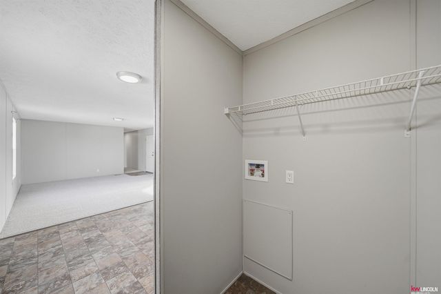 3709 NW Ebony Court, Lincoln, NE 68521