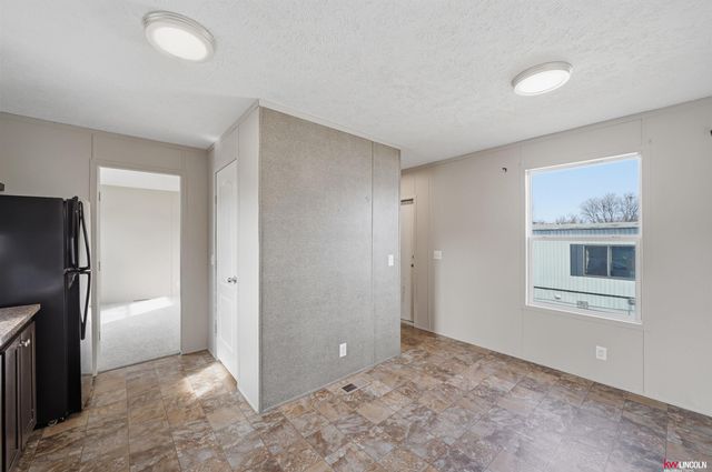 3709 NW Ebony Court, Lincoln, NE 68521