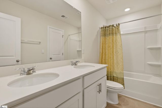 929 Greyford Lane, Woodruff, SC 29388